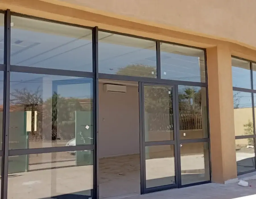 Façade vitrée complète